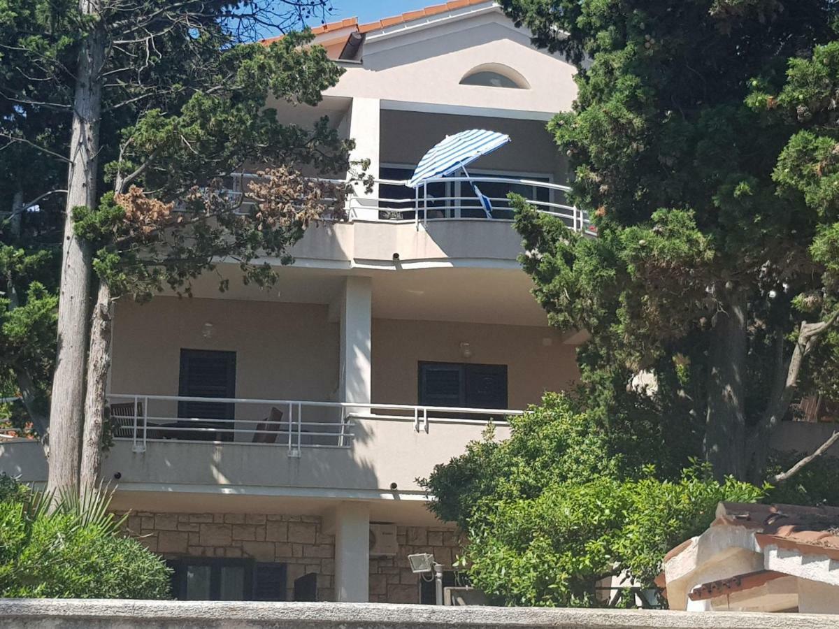 Mare Azzurro Apartments Pula Exteriér fotografie